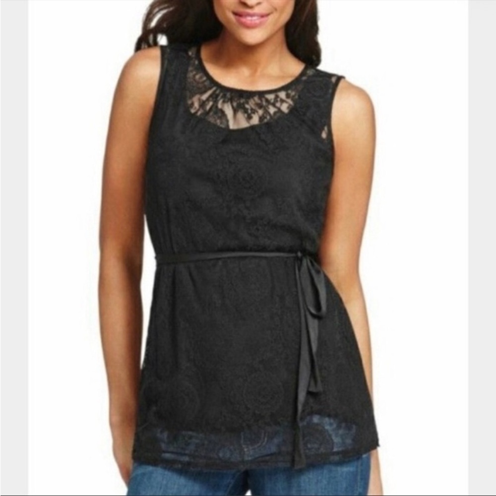 Cabi Date Night Top Size M. Nwt